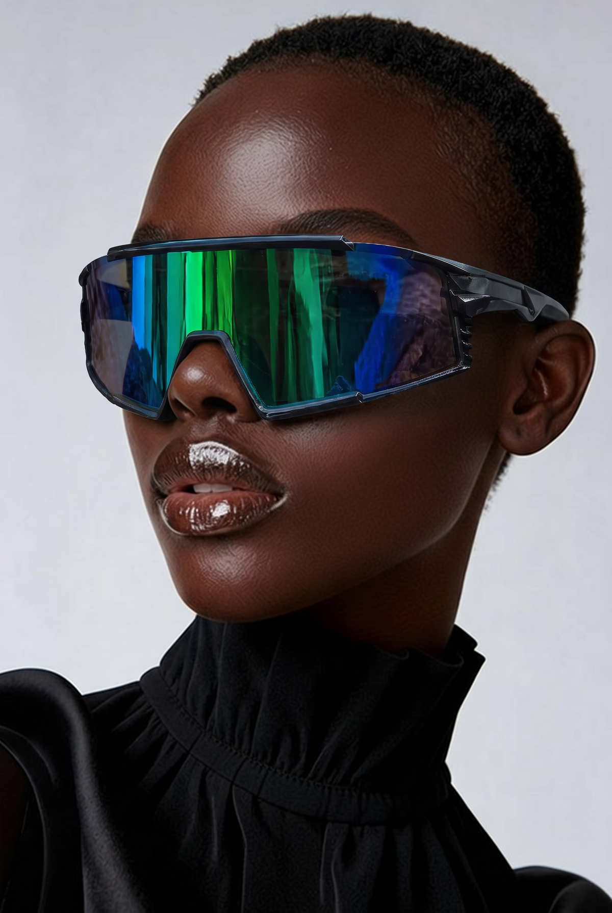 Lunettes de Soleil Sport Monture Noire & Branches Vertes